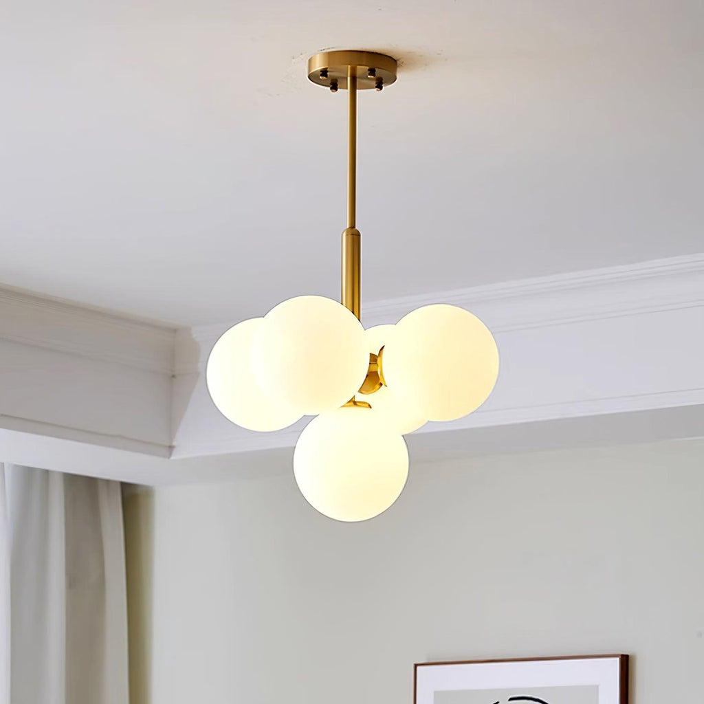 Marais Pointe Chandelier