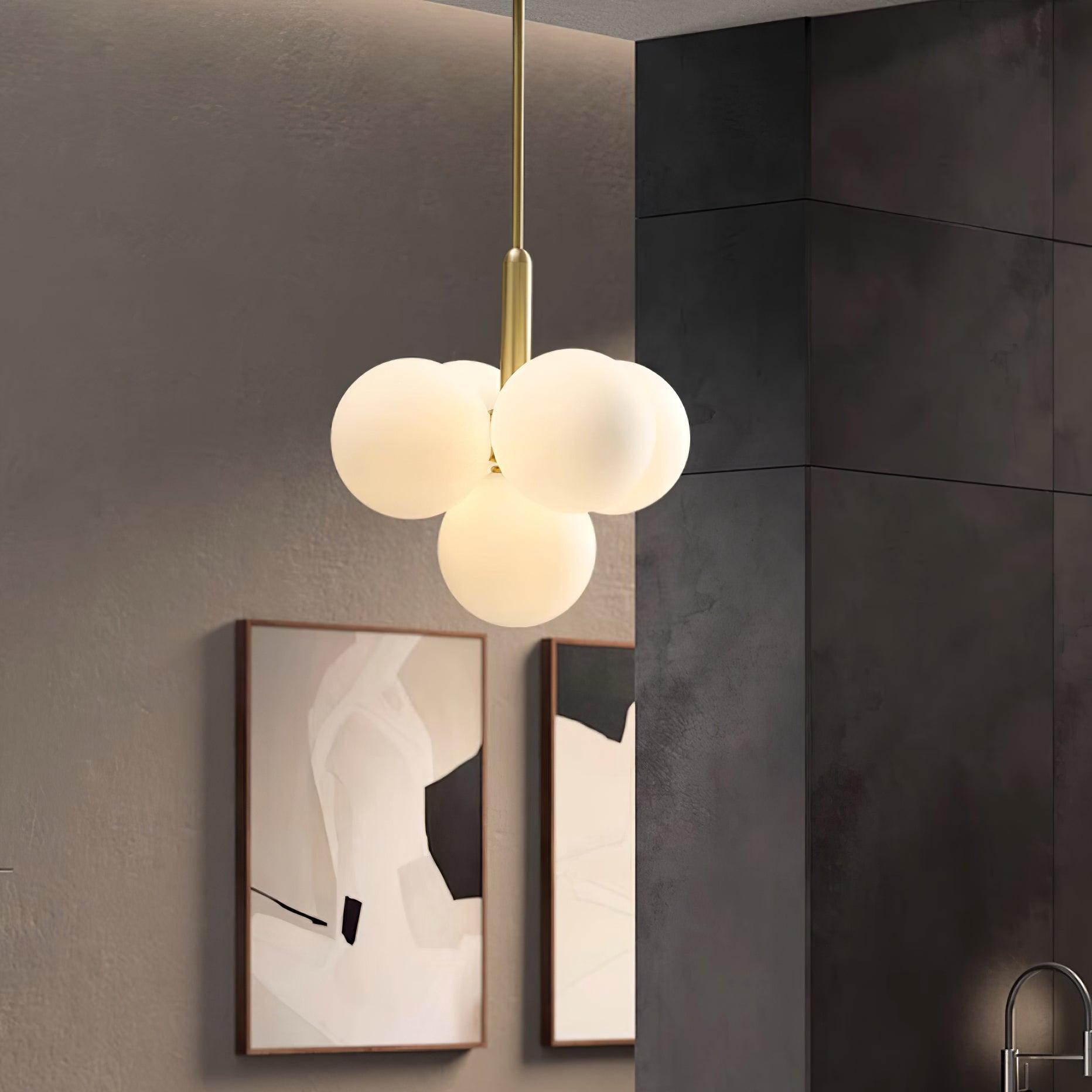 Marais Pointe Chandelier