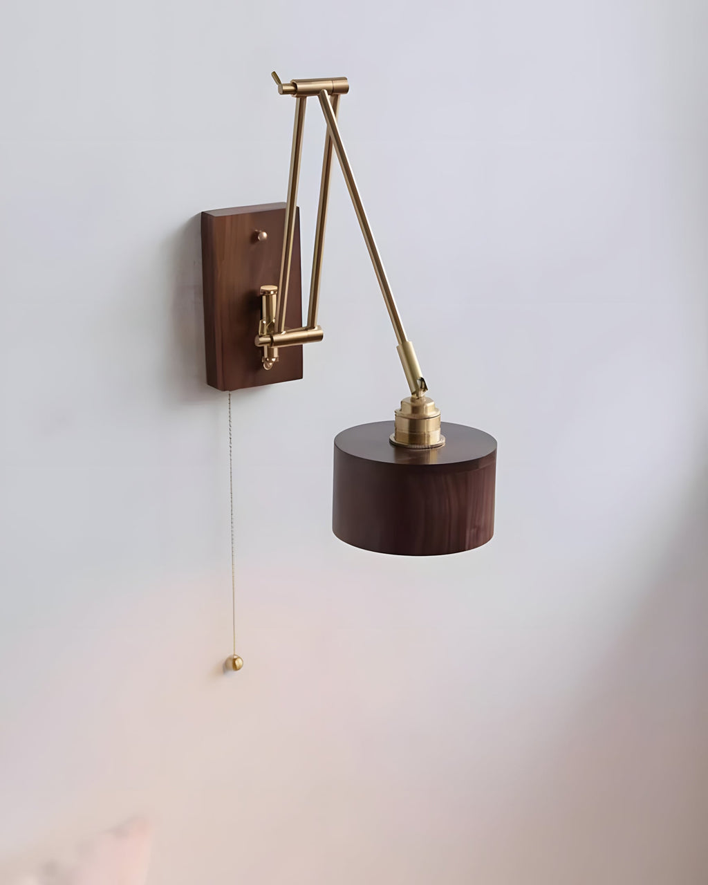 Marlow Adjustable Wall Lamp