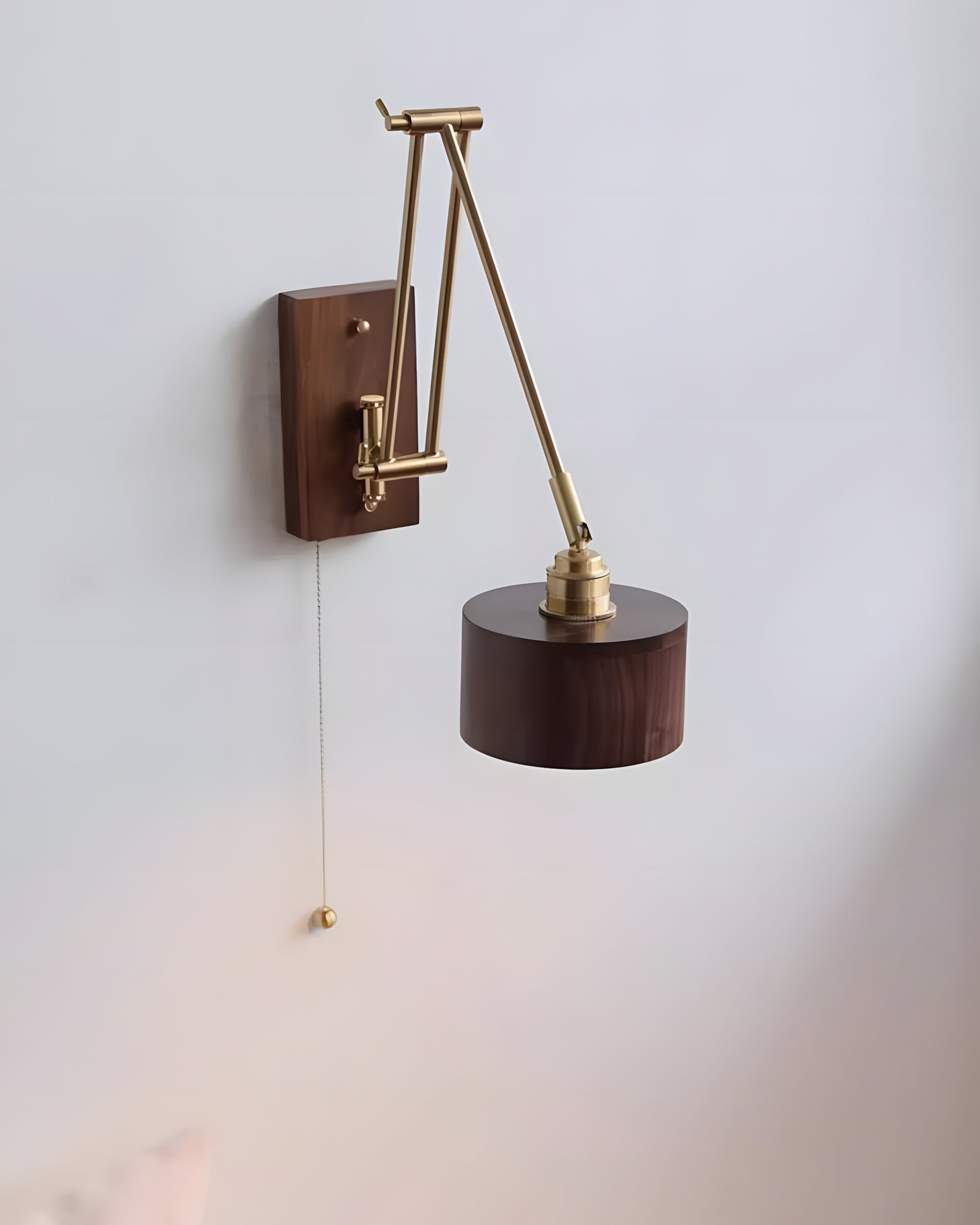 Marlow Adjustable Wall Lamp