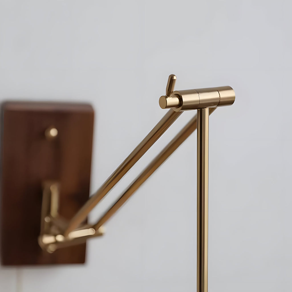 Marlow Adjustable Wall Lamp