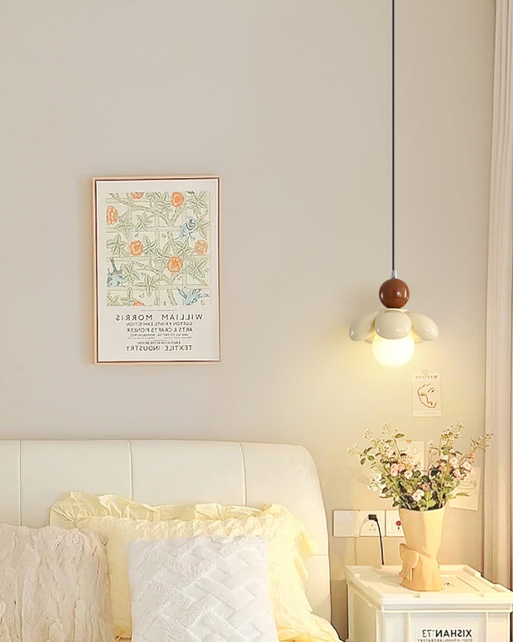 Maru Flower Pendant Lamp