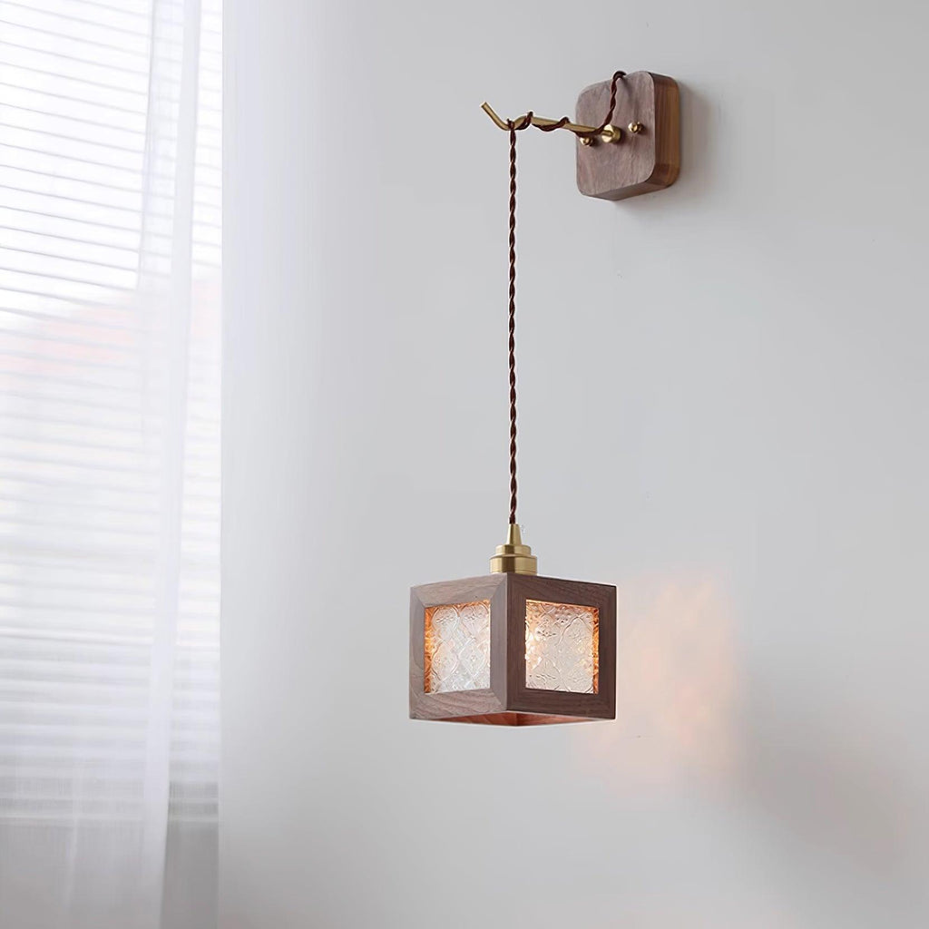 Matilda Wood Wall Lamp