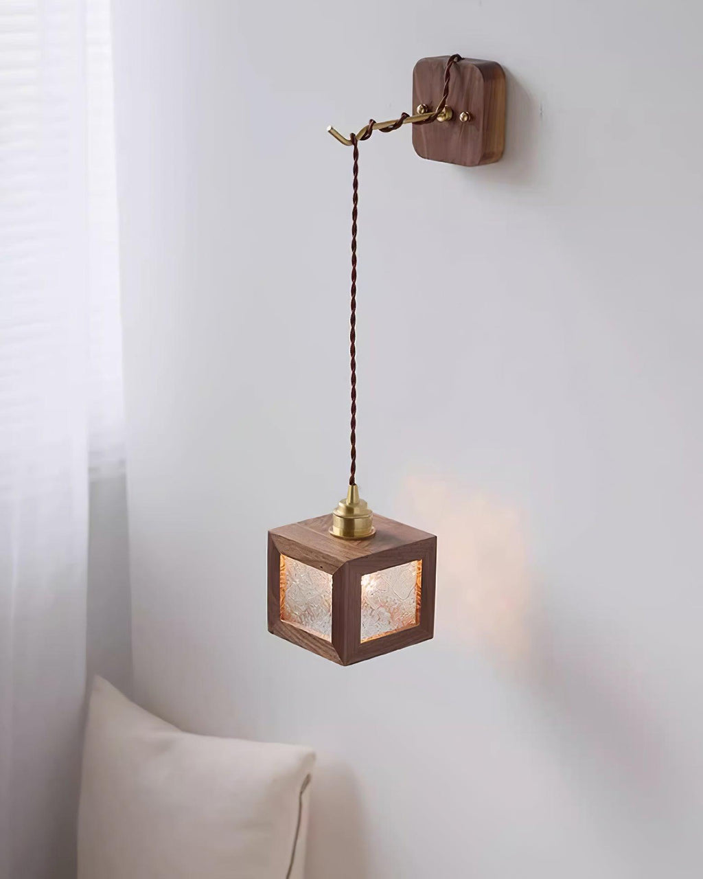 Matilda Wood Wall Lamp