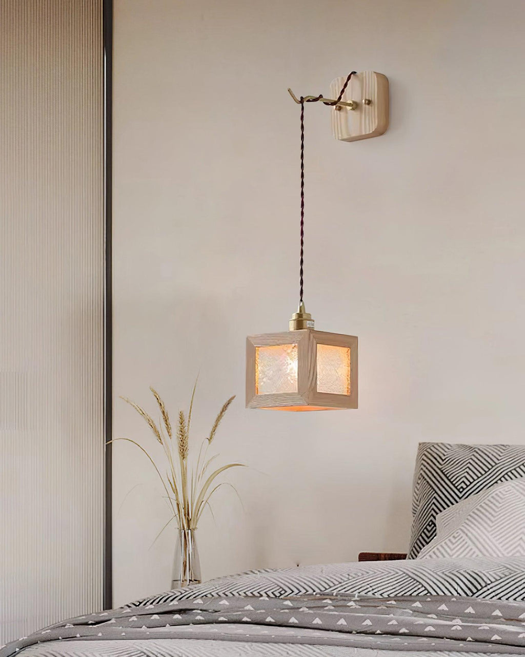 Matilda Wood Wall Lamp