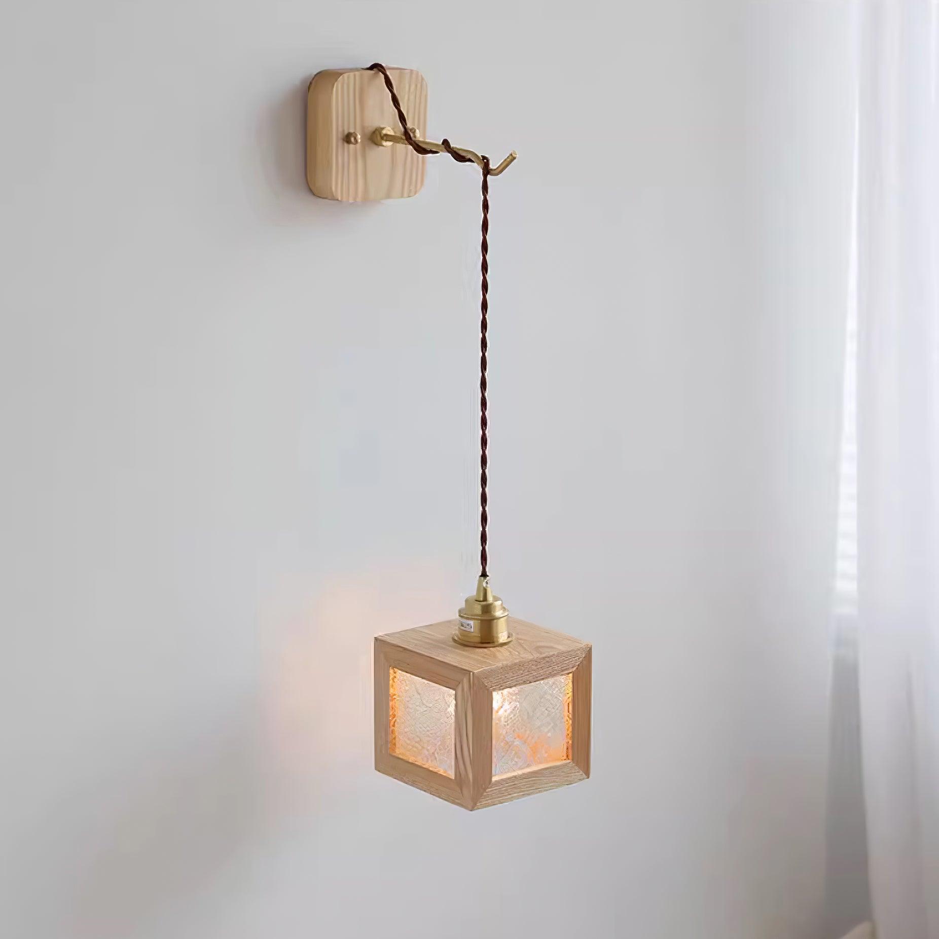 Matilda Wood Wall Lamp