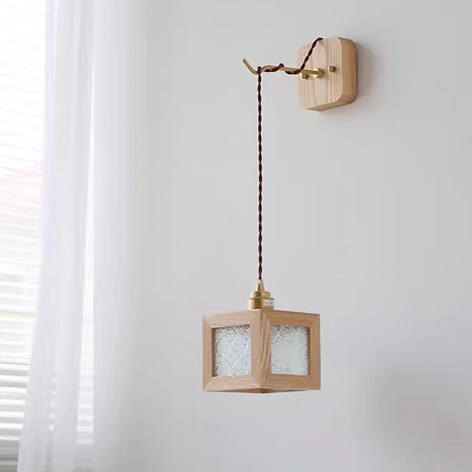 Matilda Wood Wall Lamp