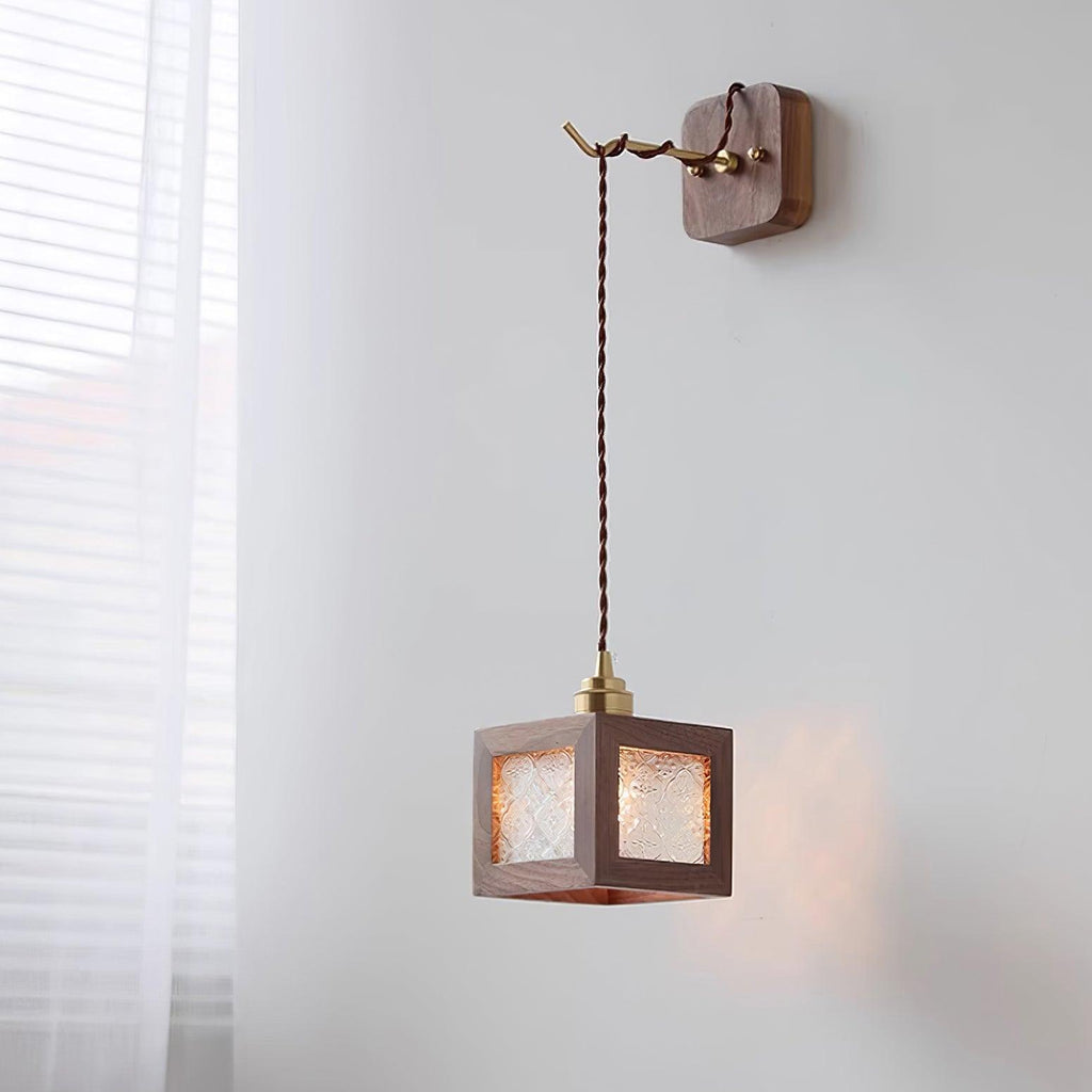 Matilda Wood Wall Lamp