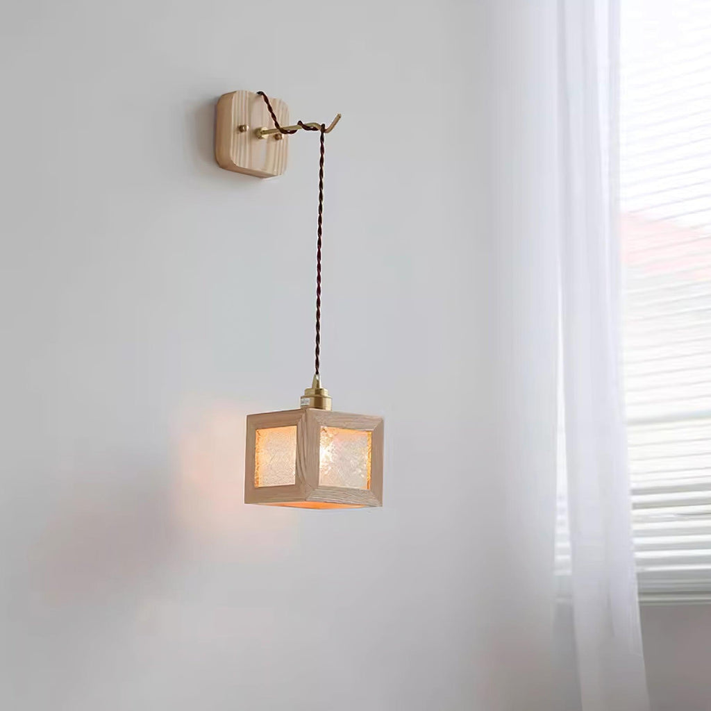 Matilda Wood Wall Lamp