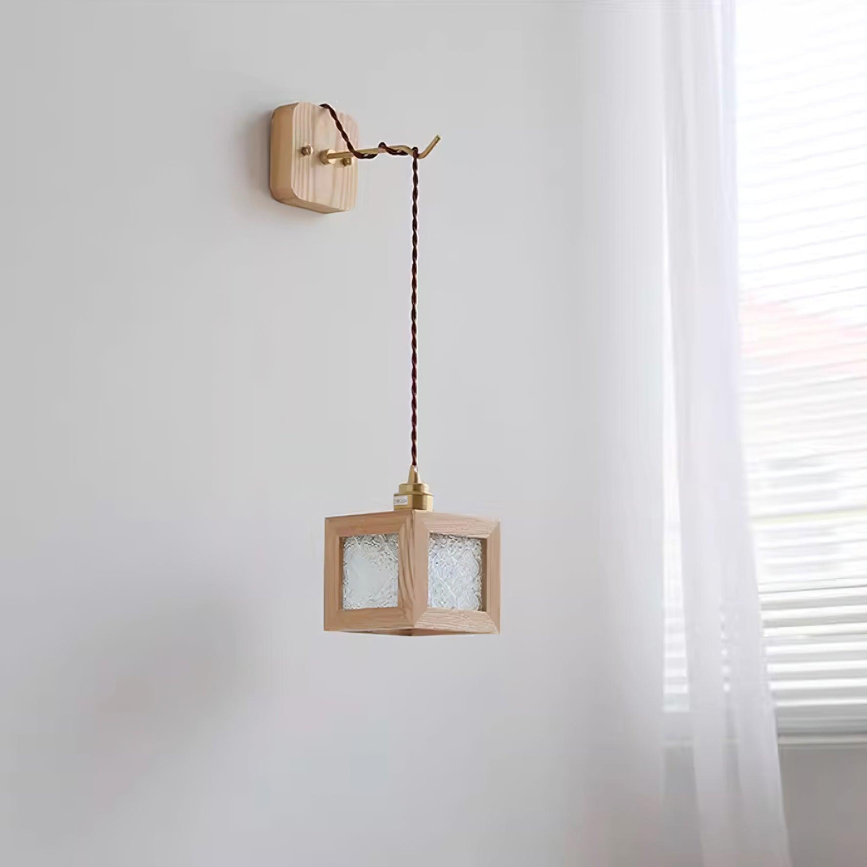 Matilda Wood Wall Lamp