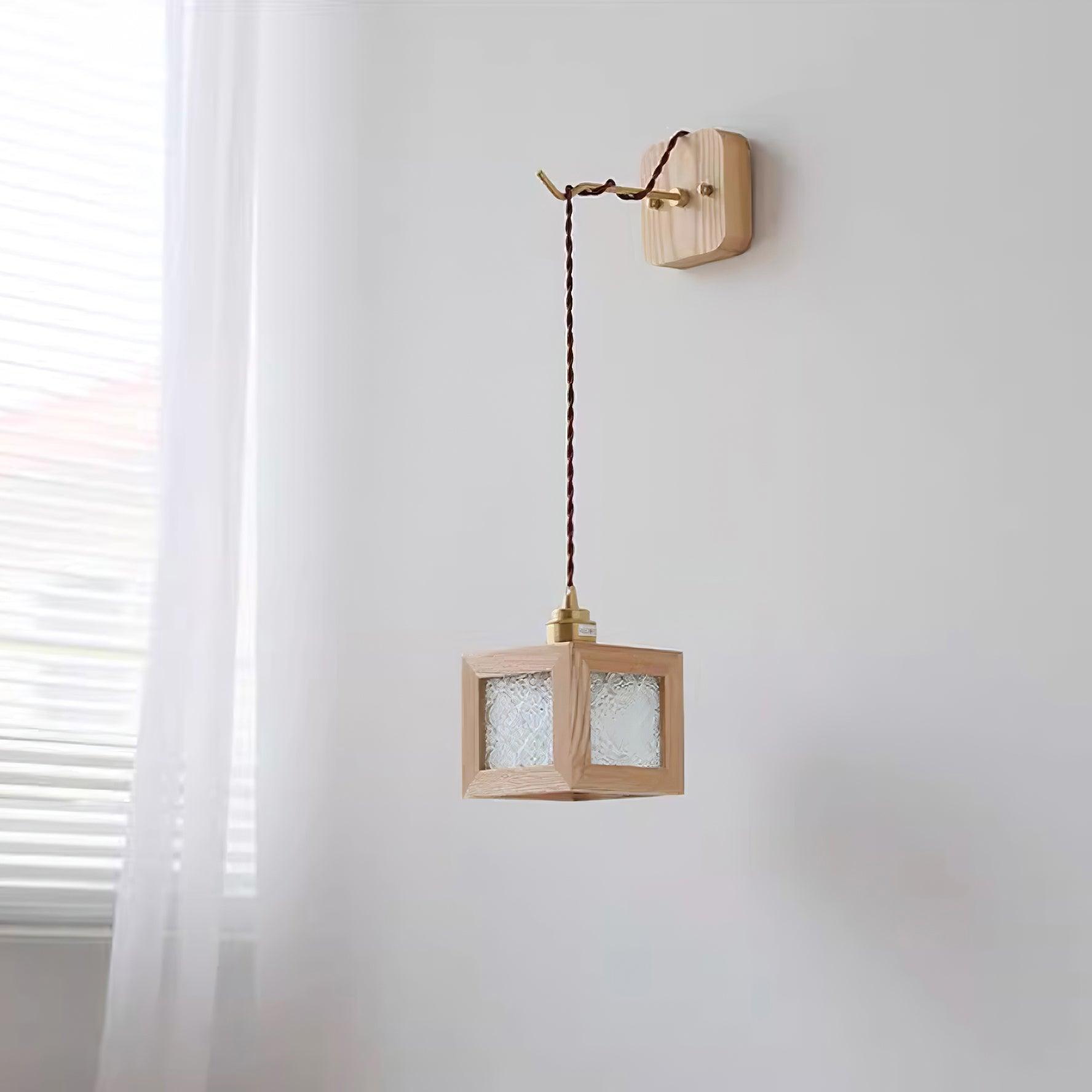 Matilda Wood Wall Lamp