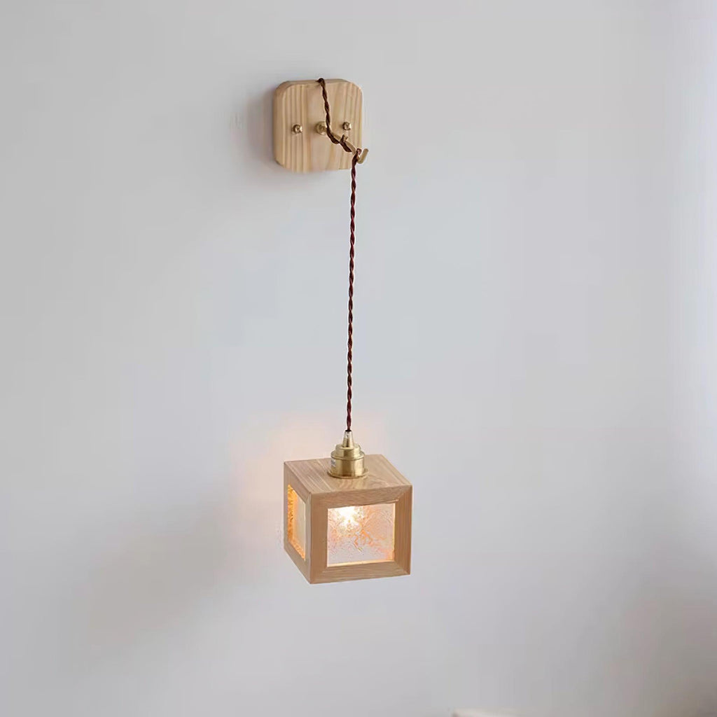 Matilda Wood Wall Lamp