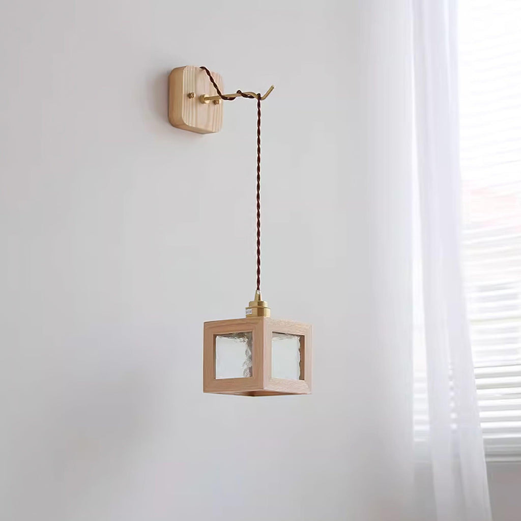 Matilda Wood Wall Lamp