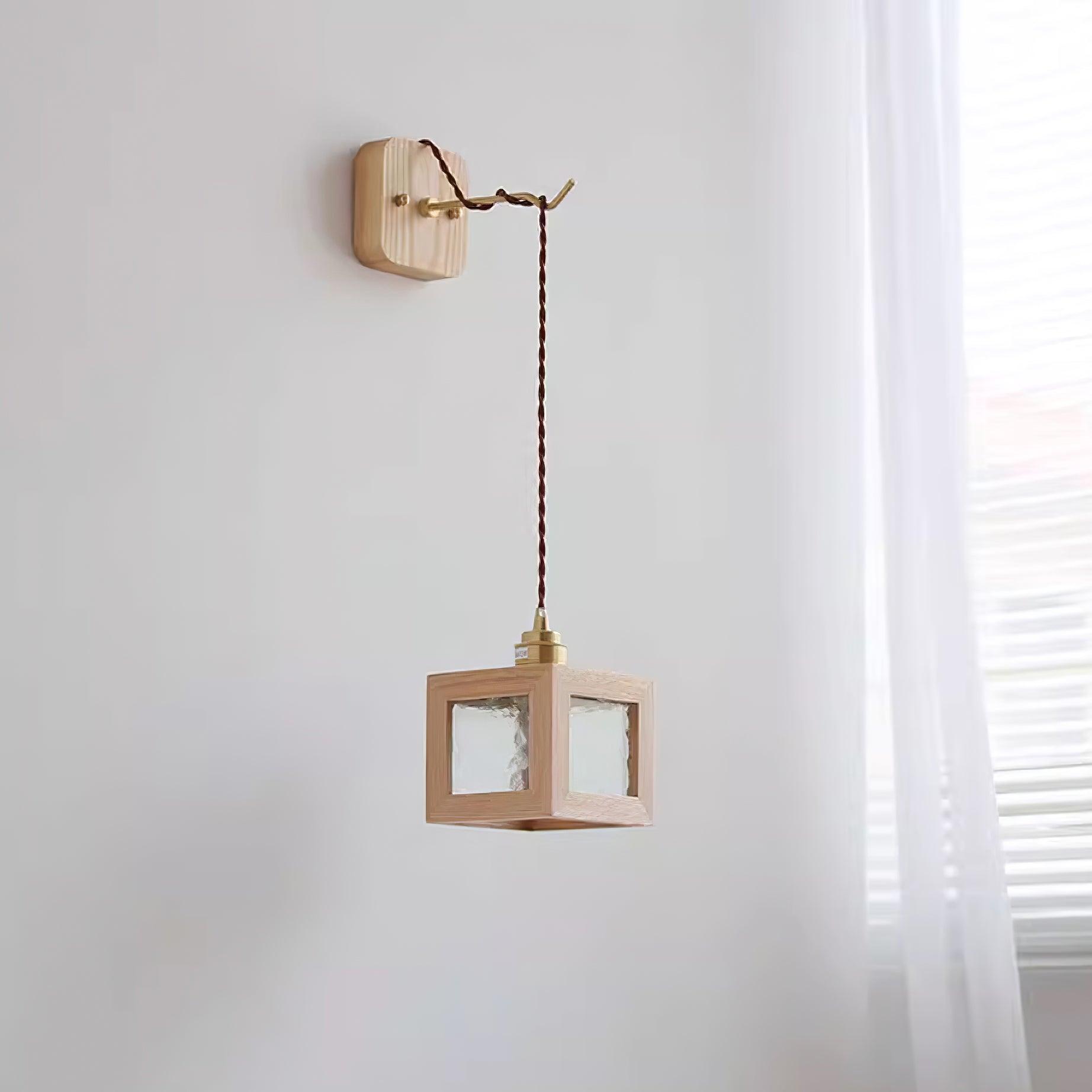 Matilda Wood Wall Lamp