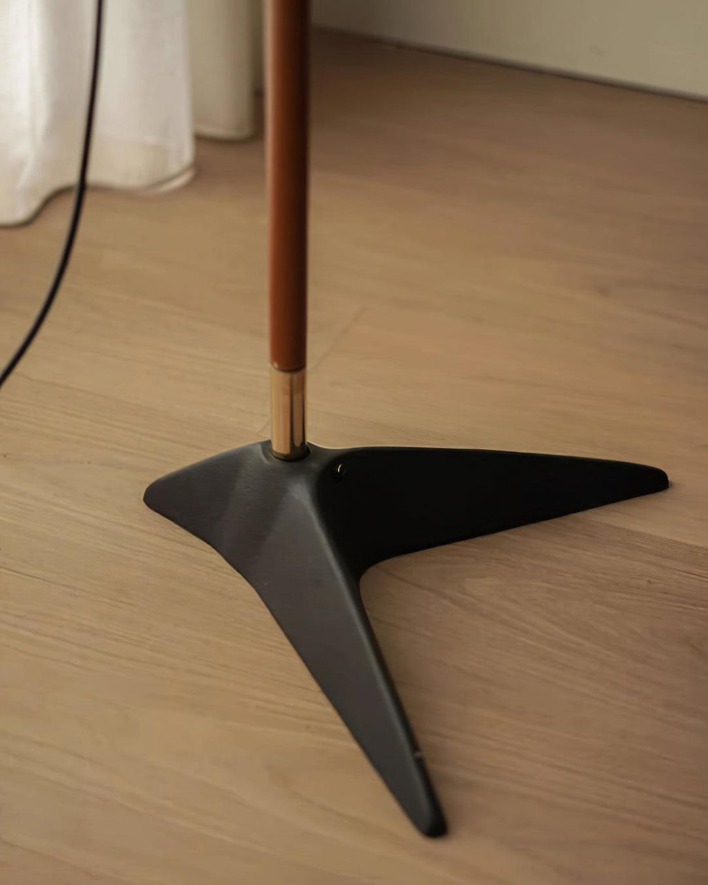 Matsusu Floor Lamp 29.5″ - 66″