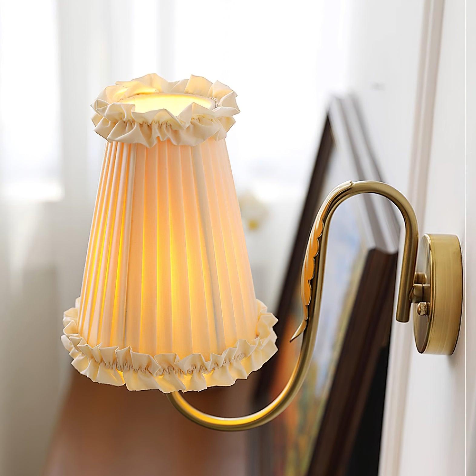 Mcveigh Wall Lamp