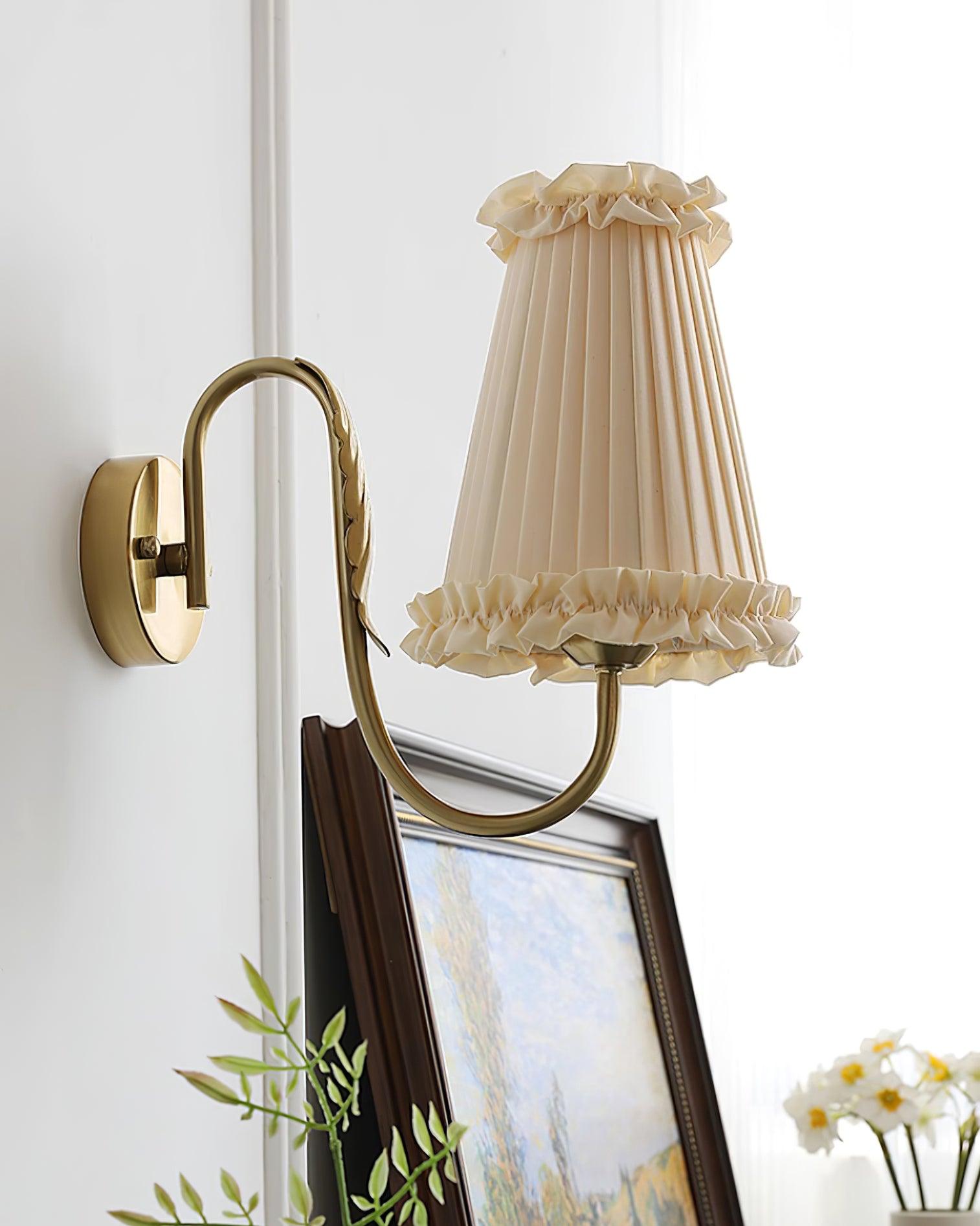 Mcveigh Wall Lamp