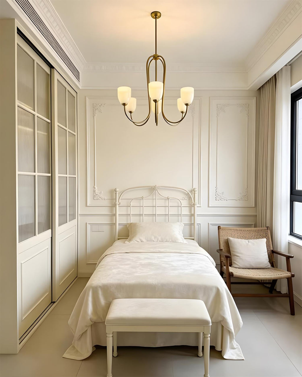 Mild Velin Chandelier
