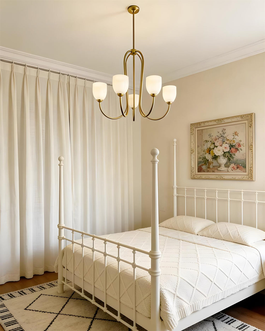 Mild Velin Chandelier