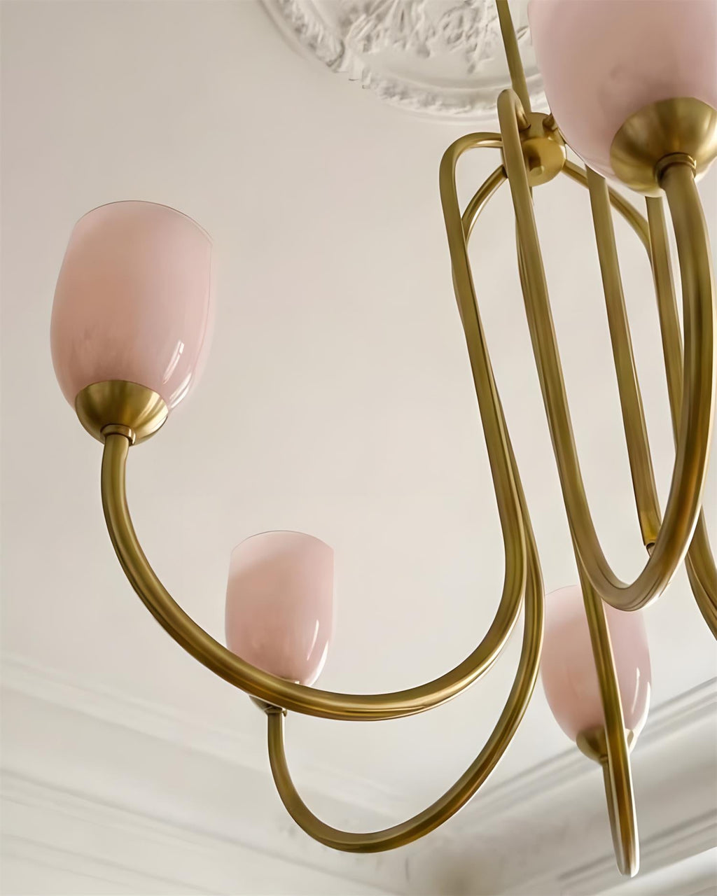 Mild Velin Chandelier
