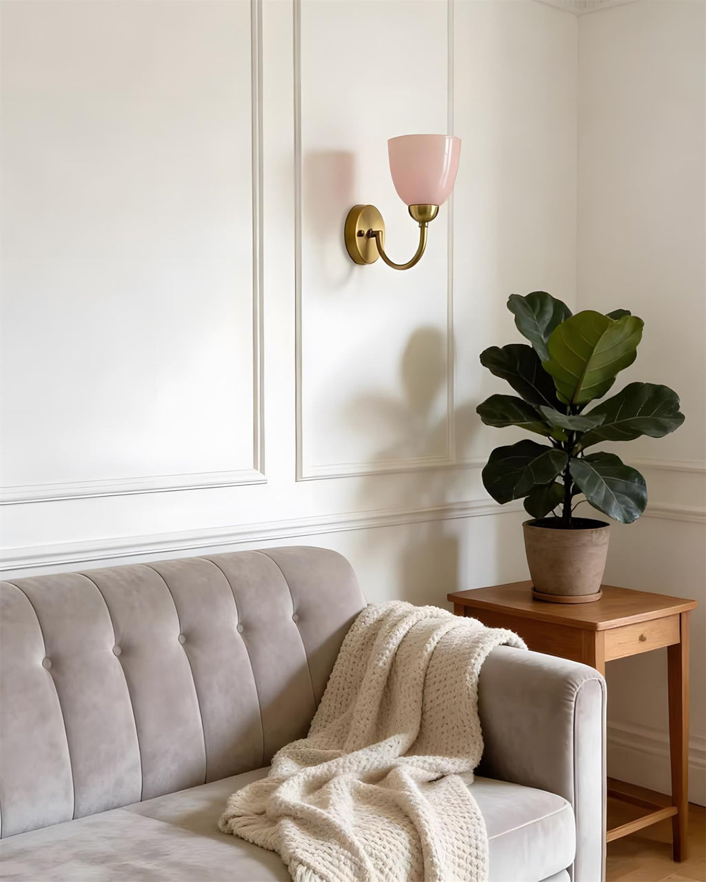 Mild Velin Wall Lamp