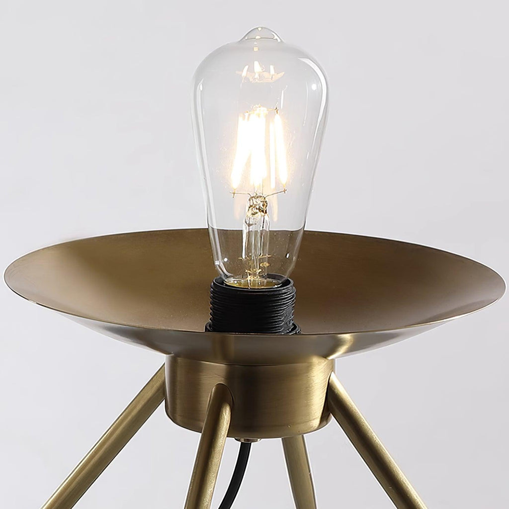 Moda Table Lamp