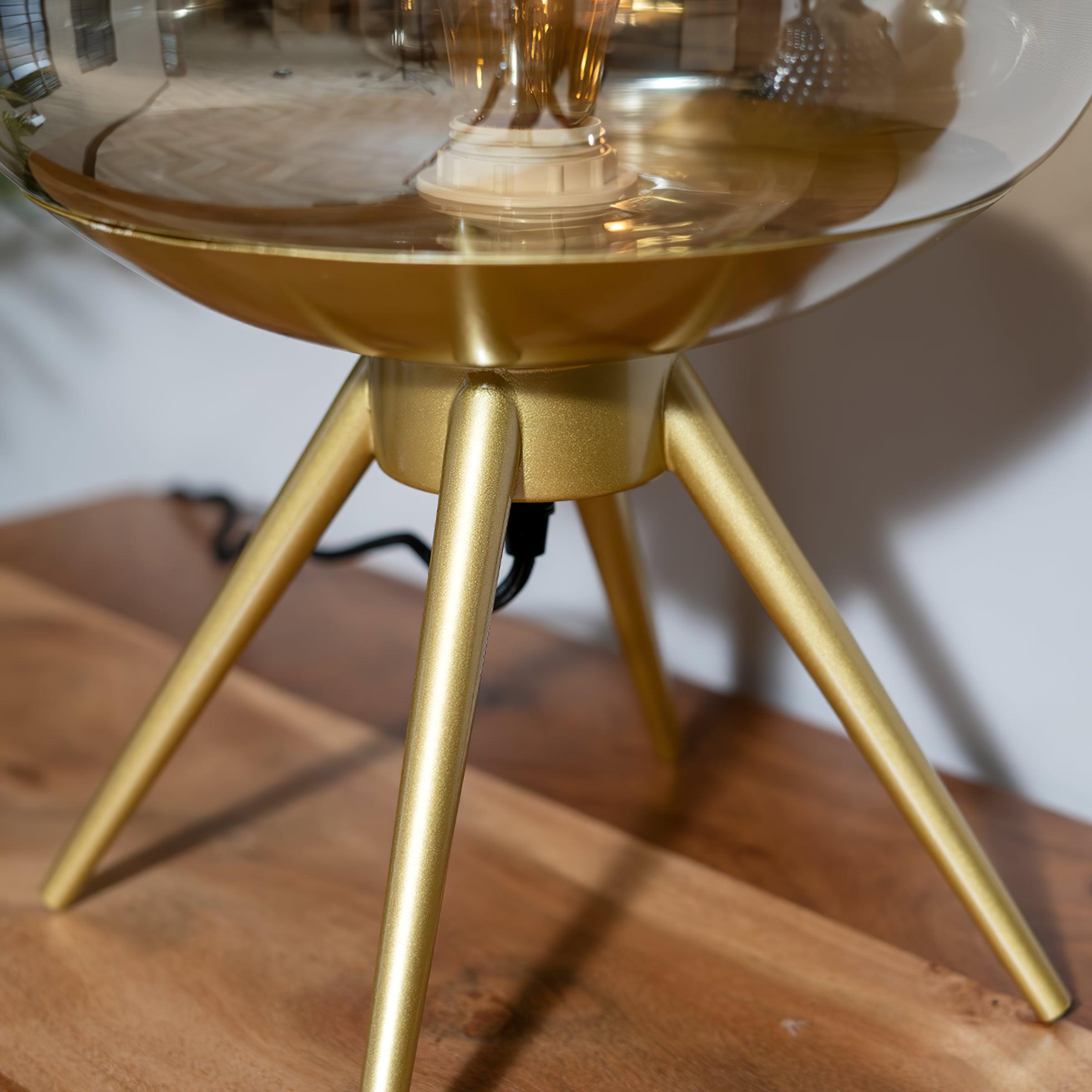 Moda Table Lamp