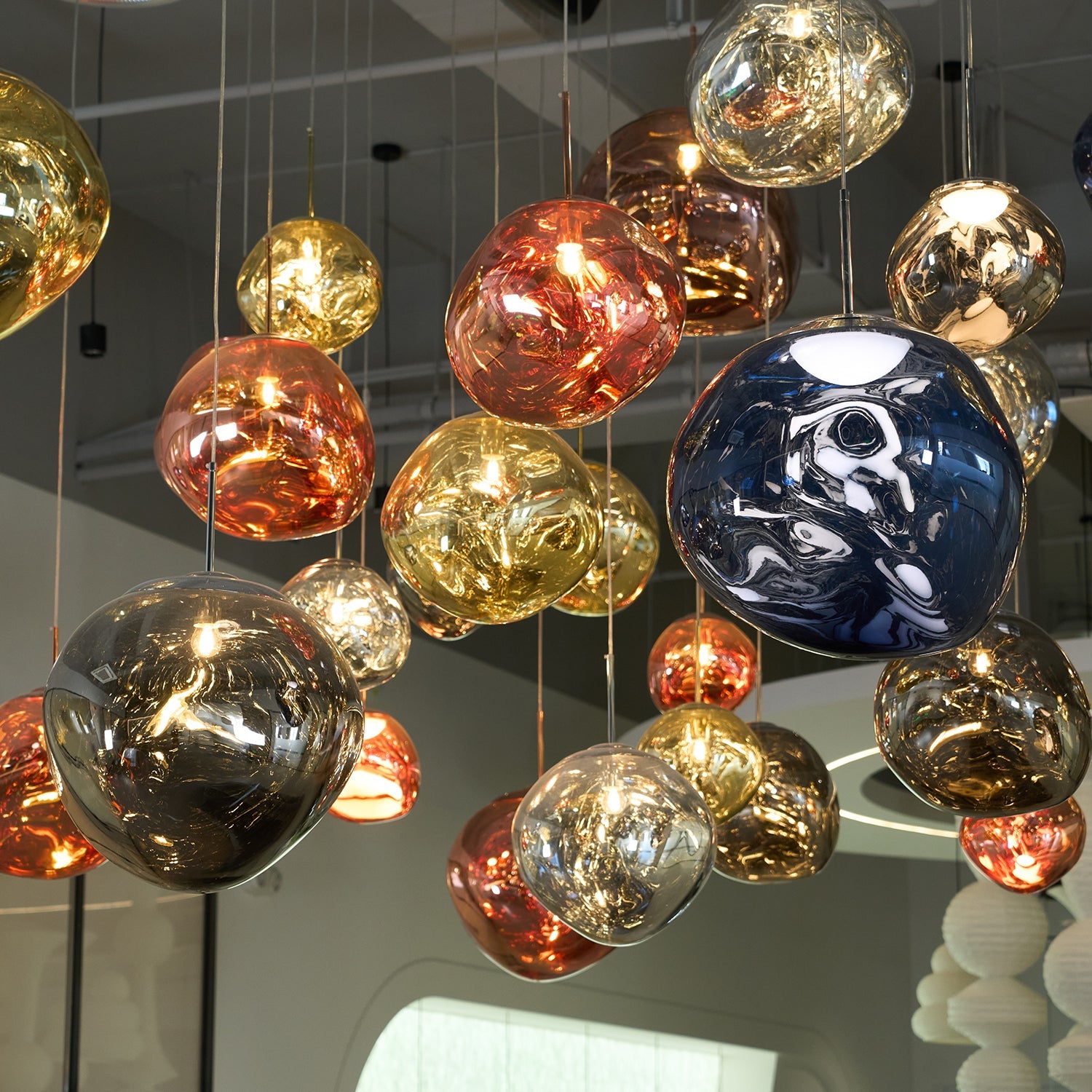 Lava Round Pendant System
