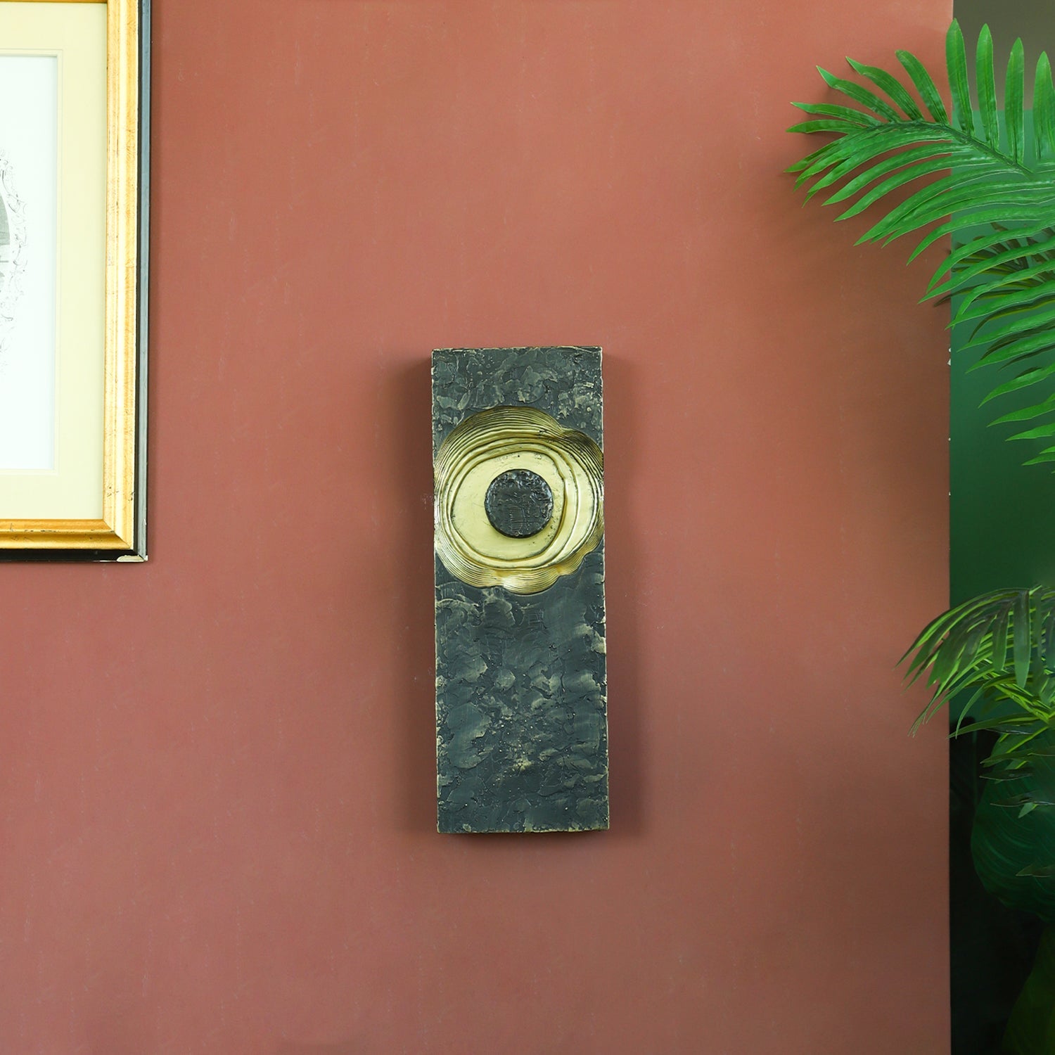 Moltena Black Wall Lamp