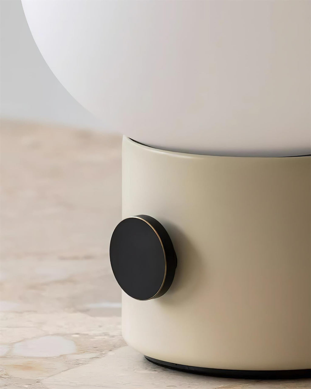 Monolith Table Lamp
