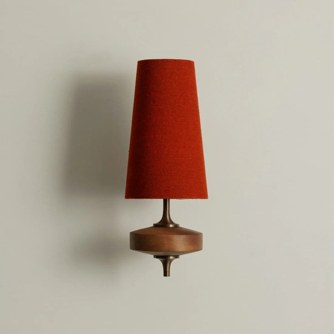 Montera Wall Lamp