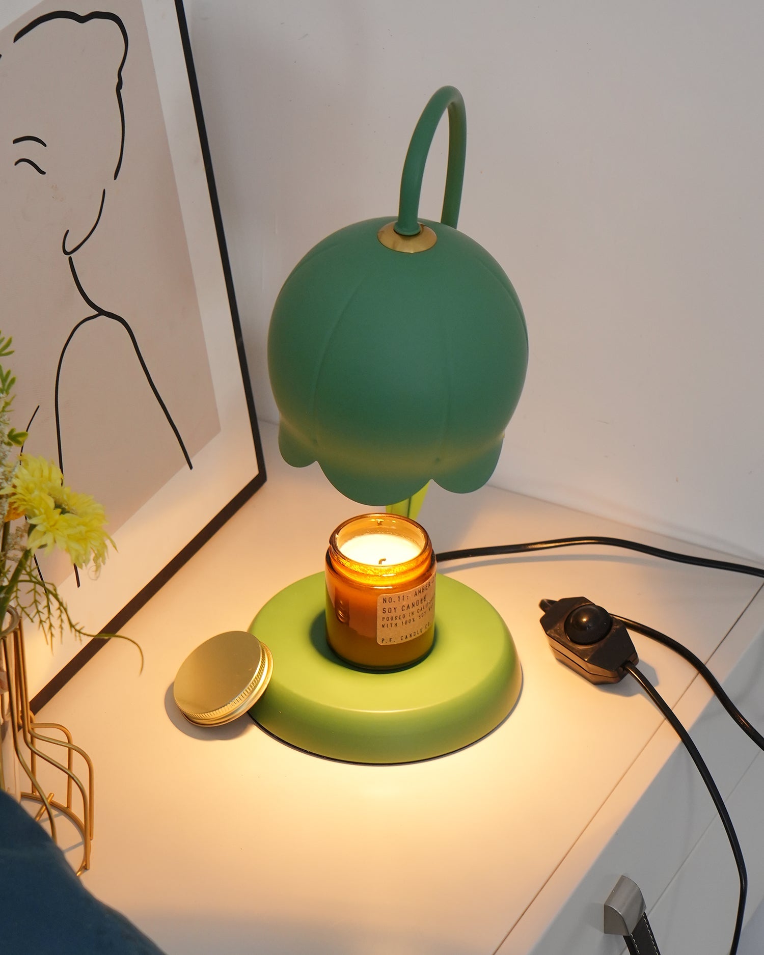 Naina Candle Warmer Lamp