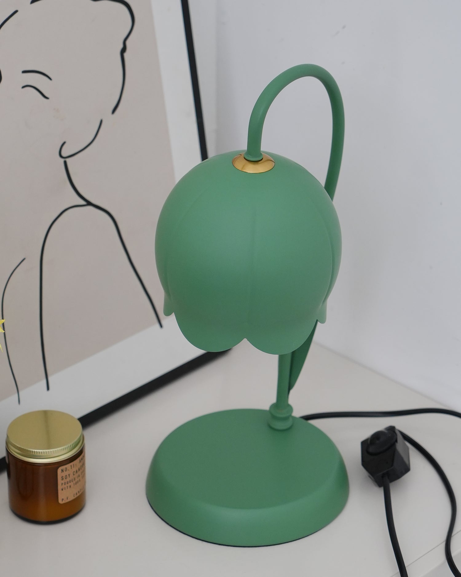 Naina Candle Warmer Lamp
