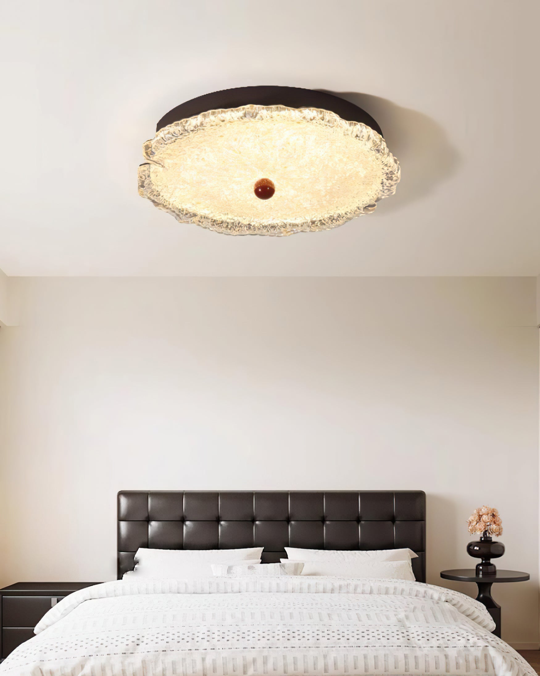 Neuby Ceiling Light