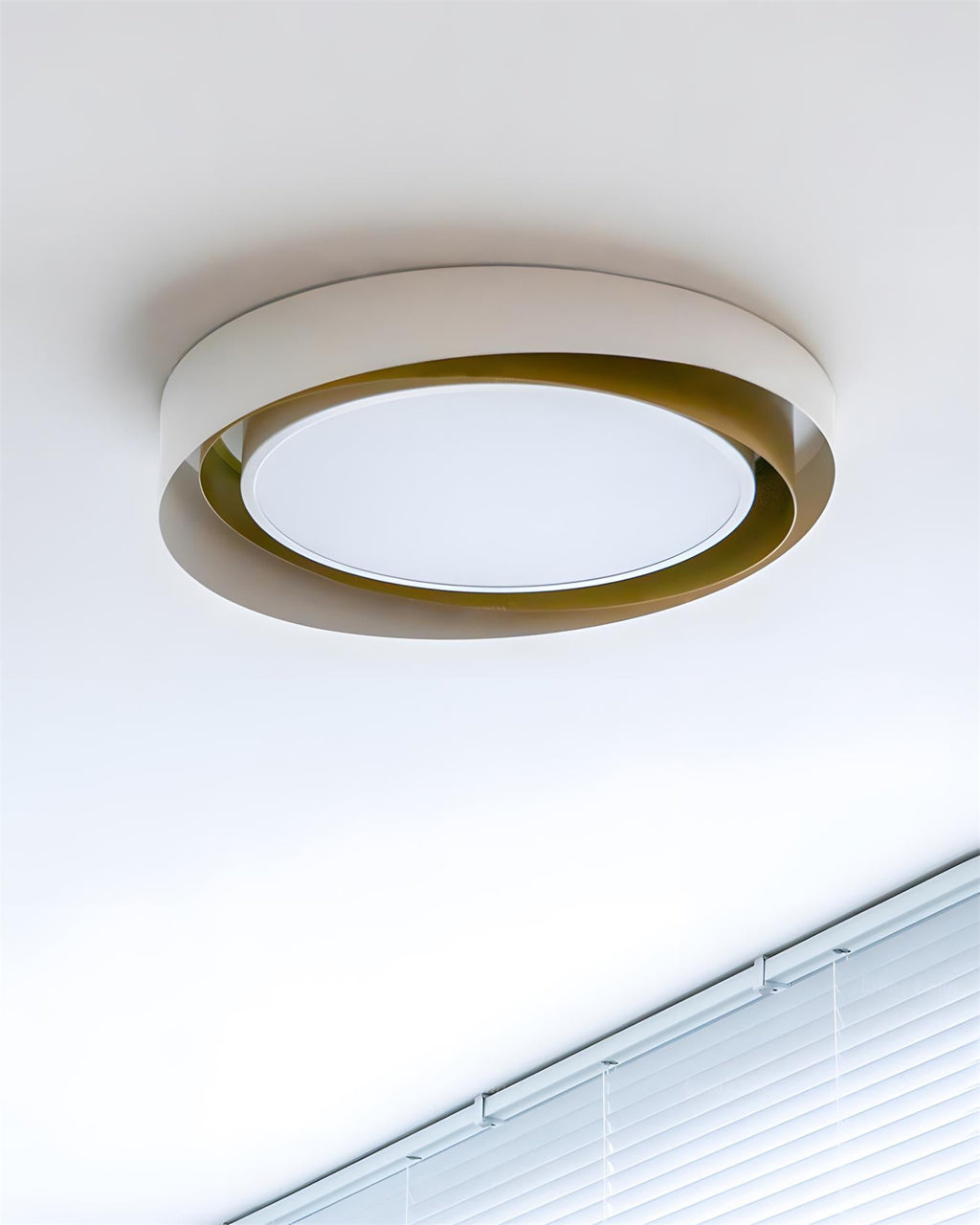 Nexus Swirl Ceiling Lamp