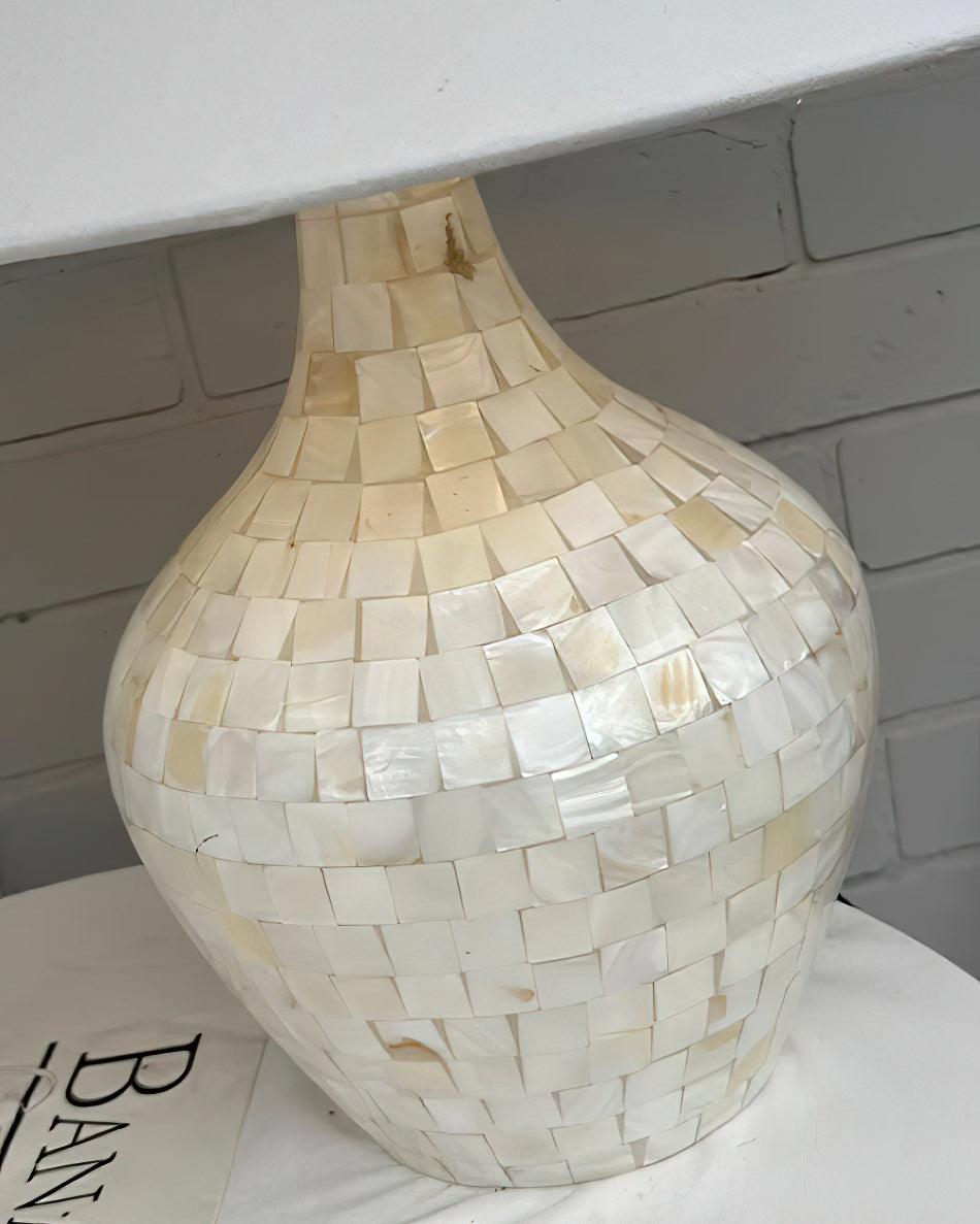 Nikki Seashell Table Lamp