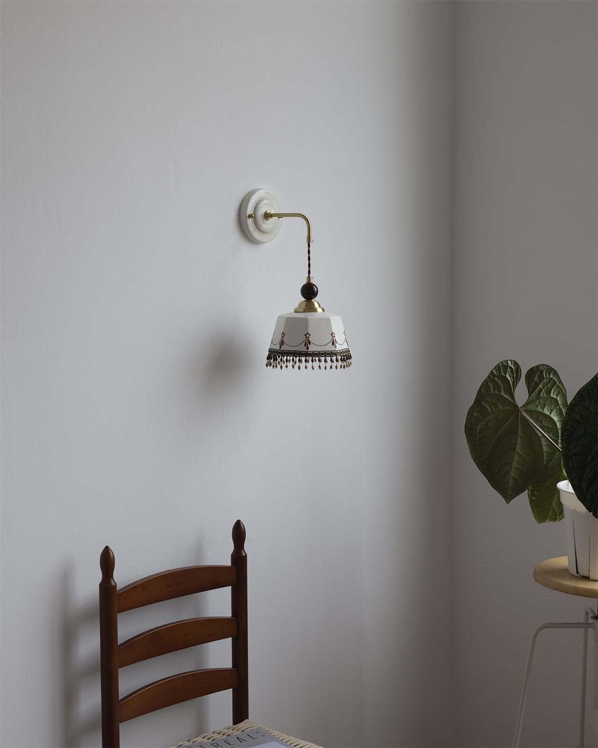 Noemi Wall Lamp