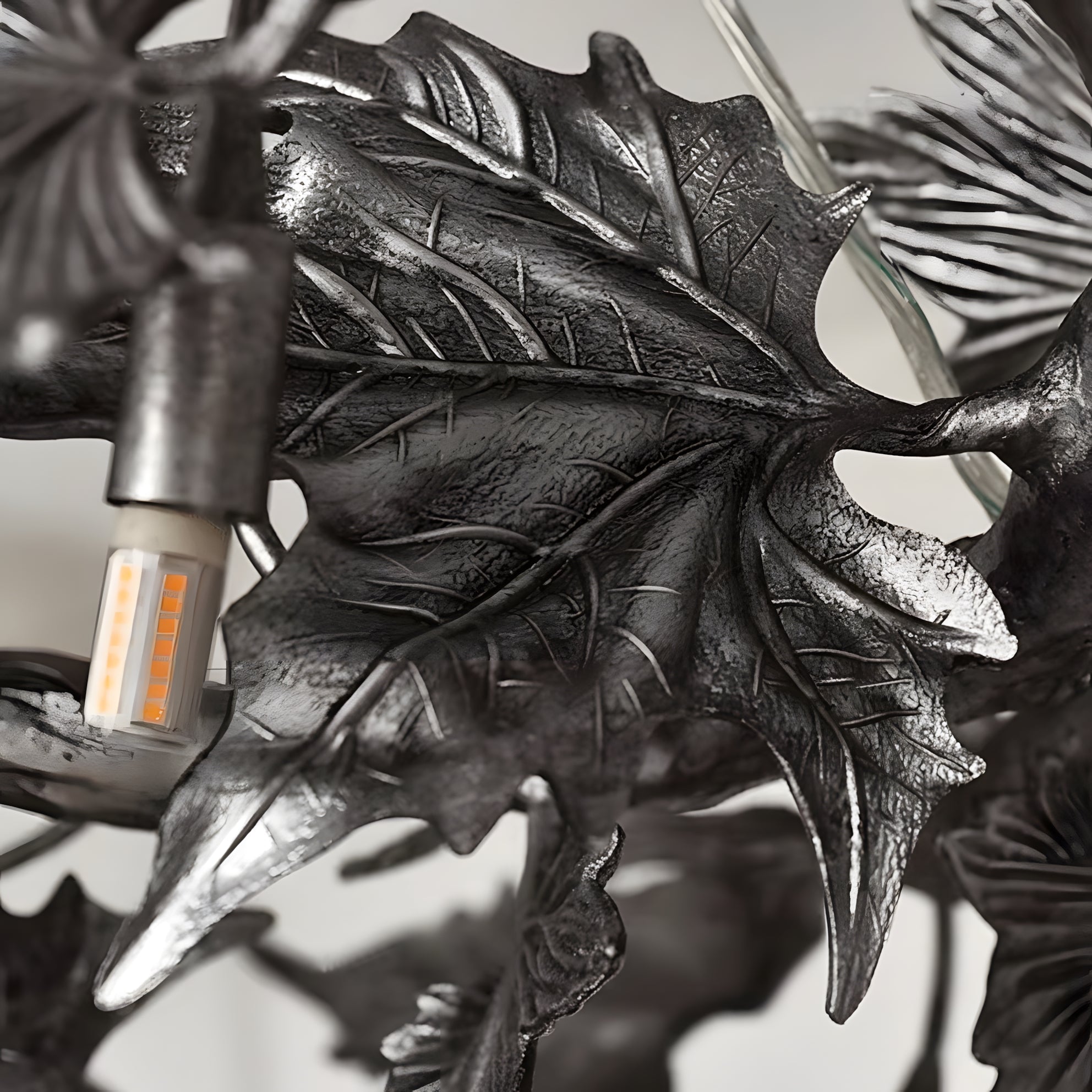 Noirfolia Chandelier