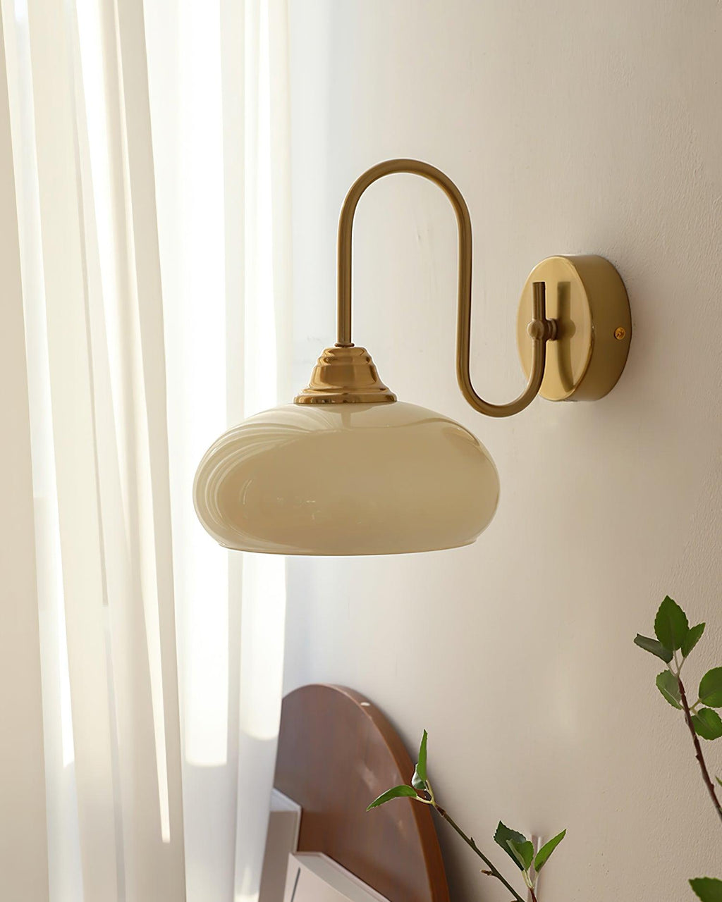 Nova Glass Wall Light