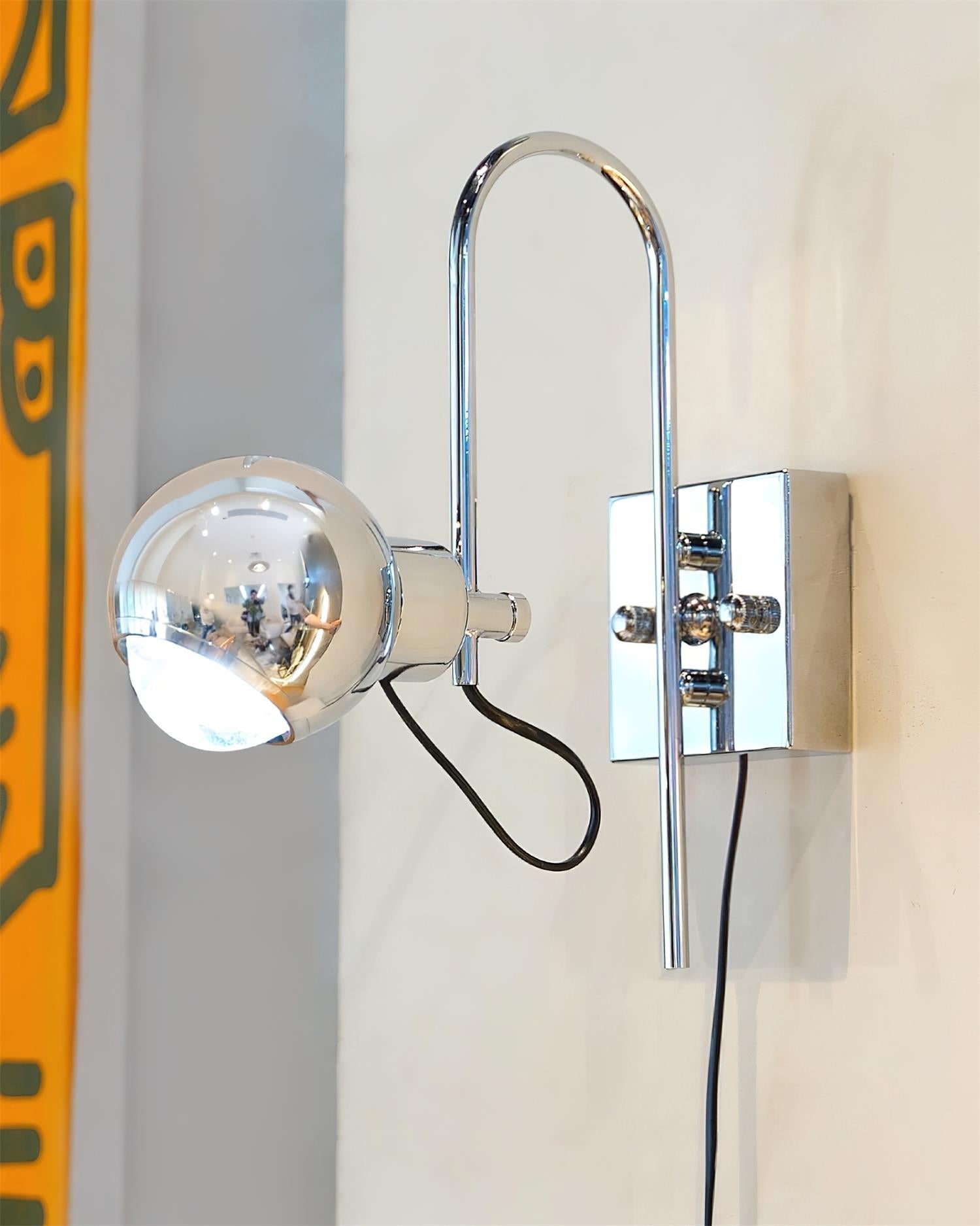 Nova Dot Wall Lamp