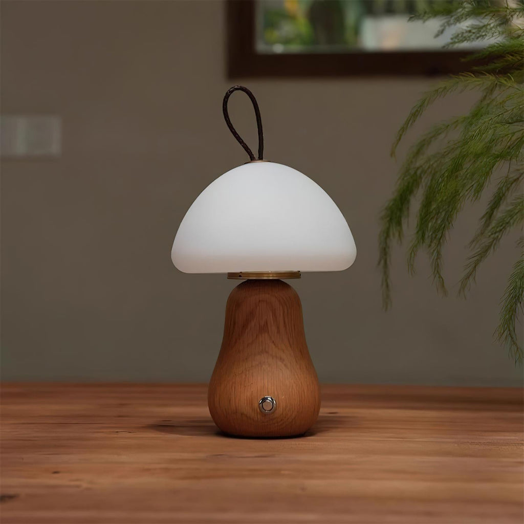 Nubia Table Lamp