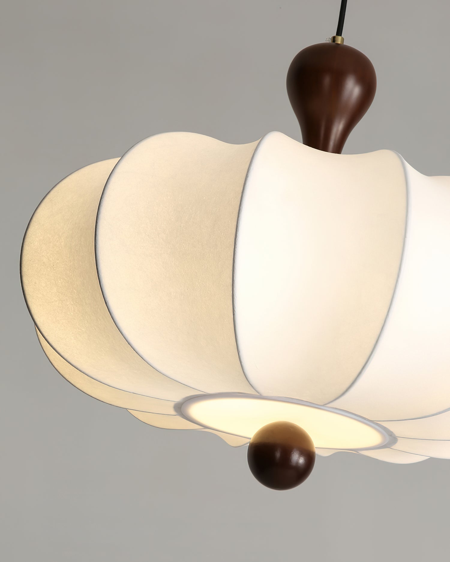 Nutria Pendant Lamp