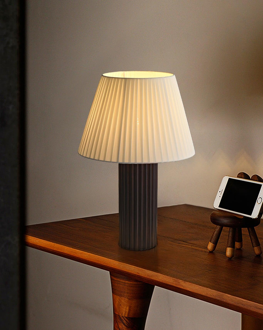 Paavo Table Lamp