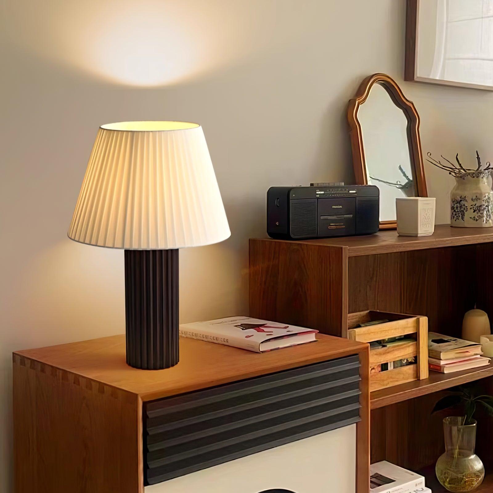 Paavo Table Lamp
