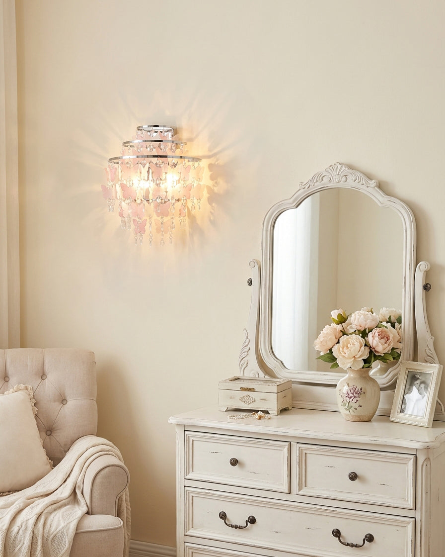 Papillia Wall Lamp