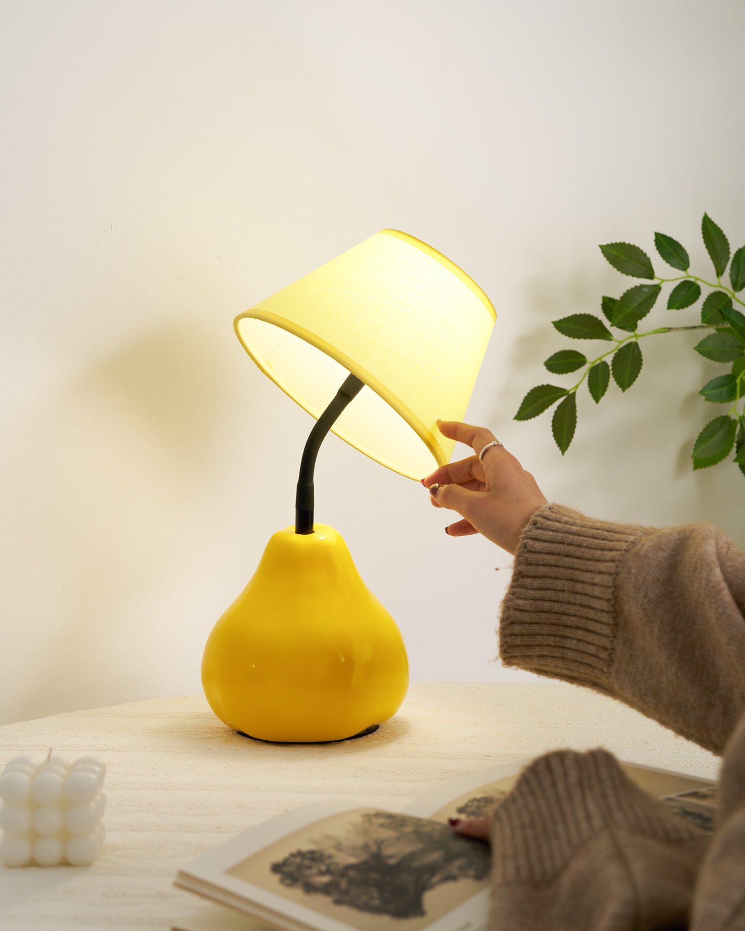Pear Table Lamp