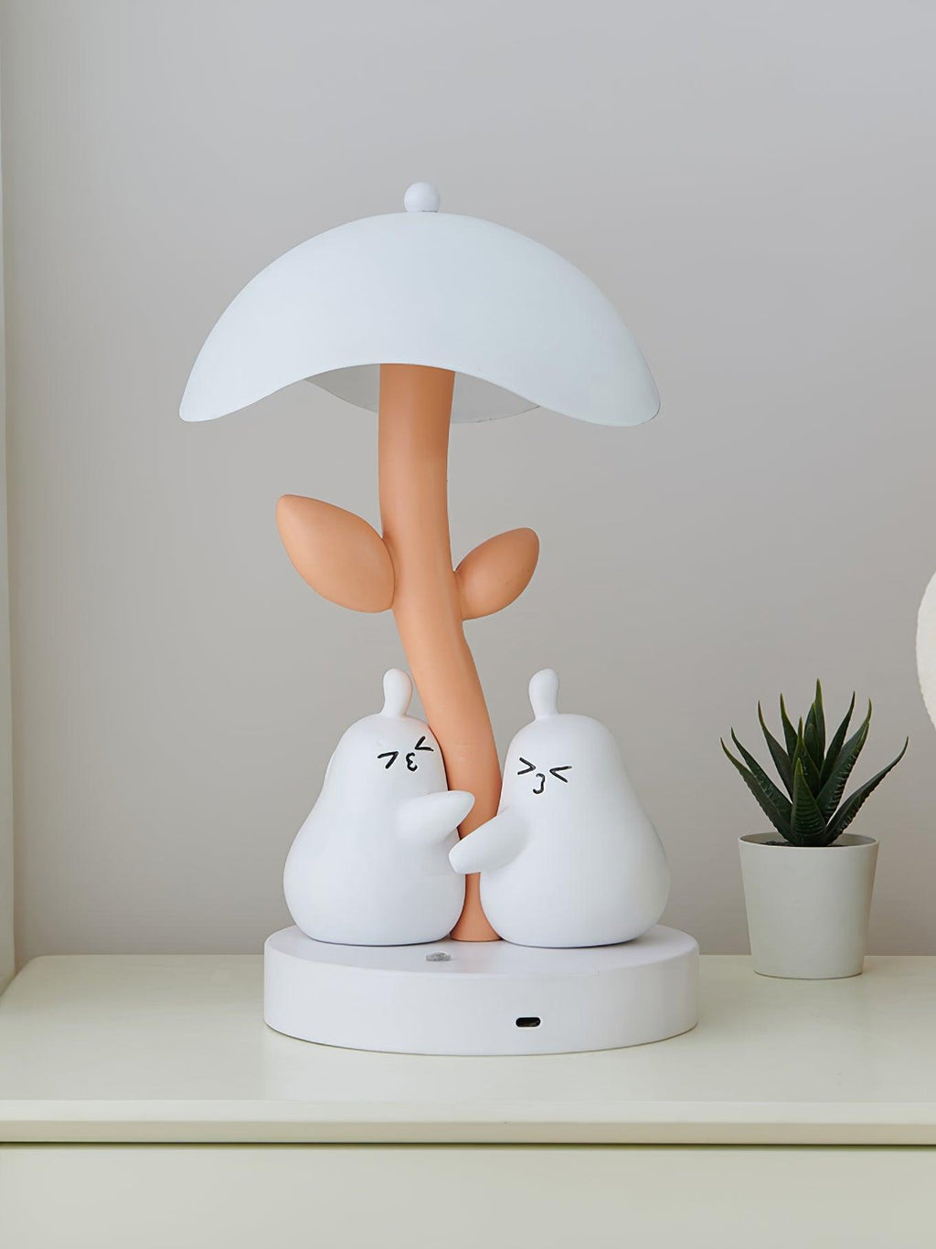 Pear Hug Table Lamp