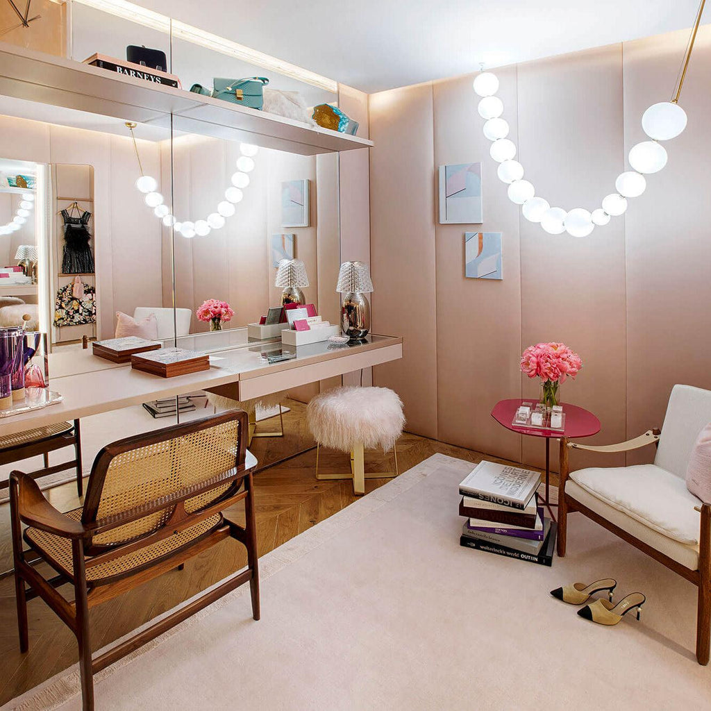 Luxurious Pearl Necklace Chandelier