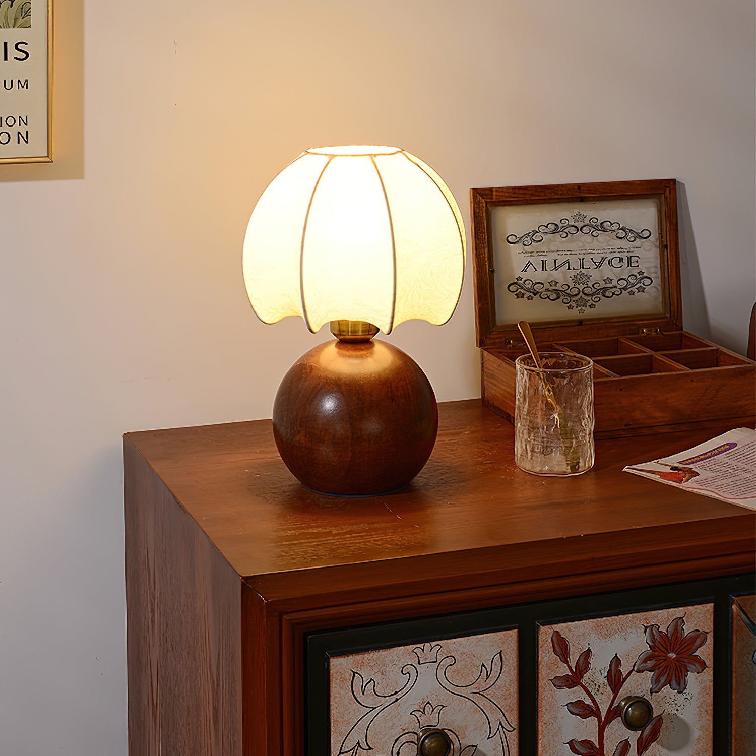 Peonies Table Light