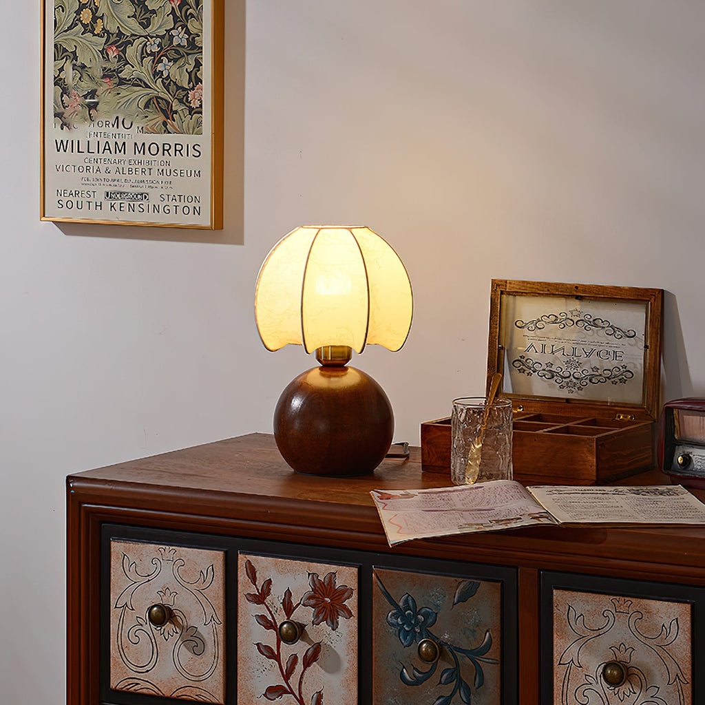 Peonies Table Light